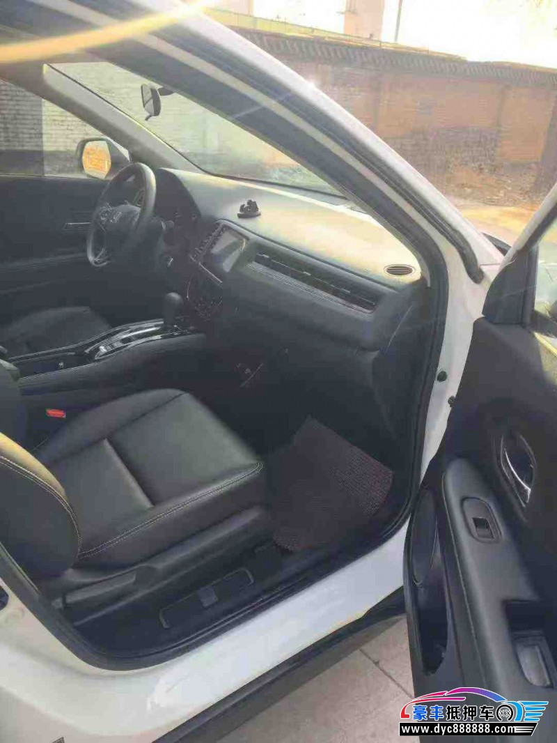 21年本田缤智轿车抵押车出售