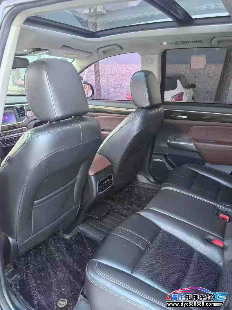 18年传祺GS8轿车抵押车出售