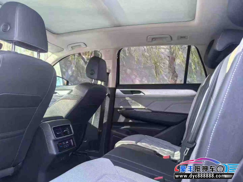 23年大众揽巡轿车抵押车出售