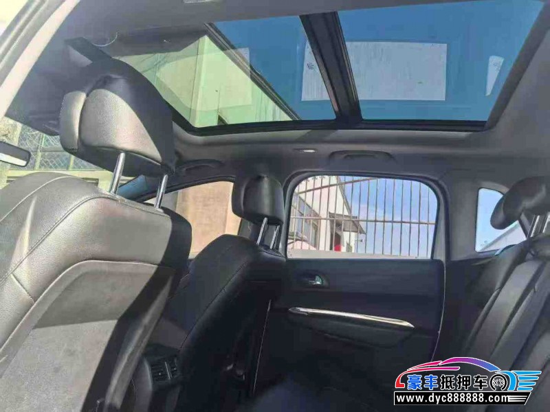 16年标致3008轿车抵押车出售