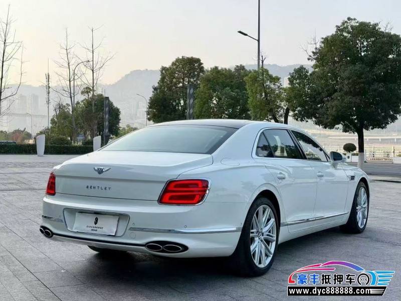 25年宾利飞驰轿车抵押车出售