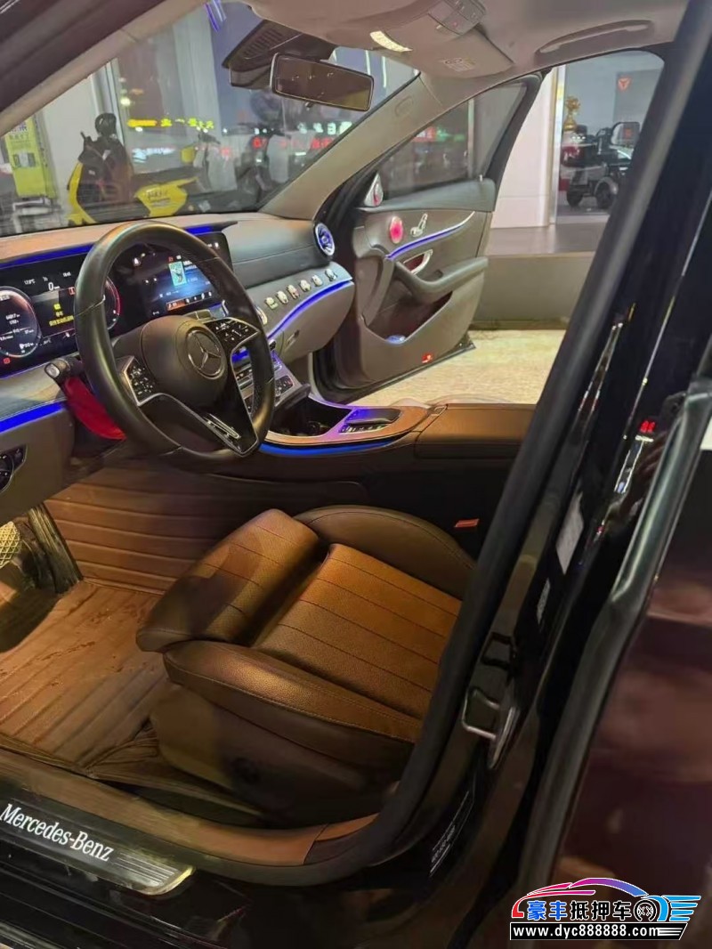 21年奔驰E轿车抵押车出售