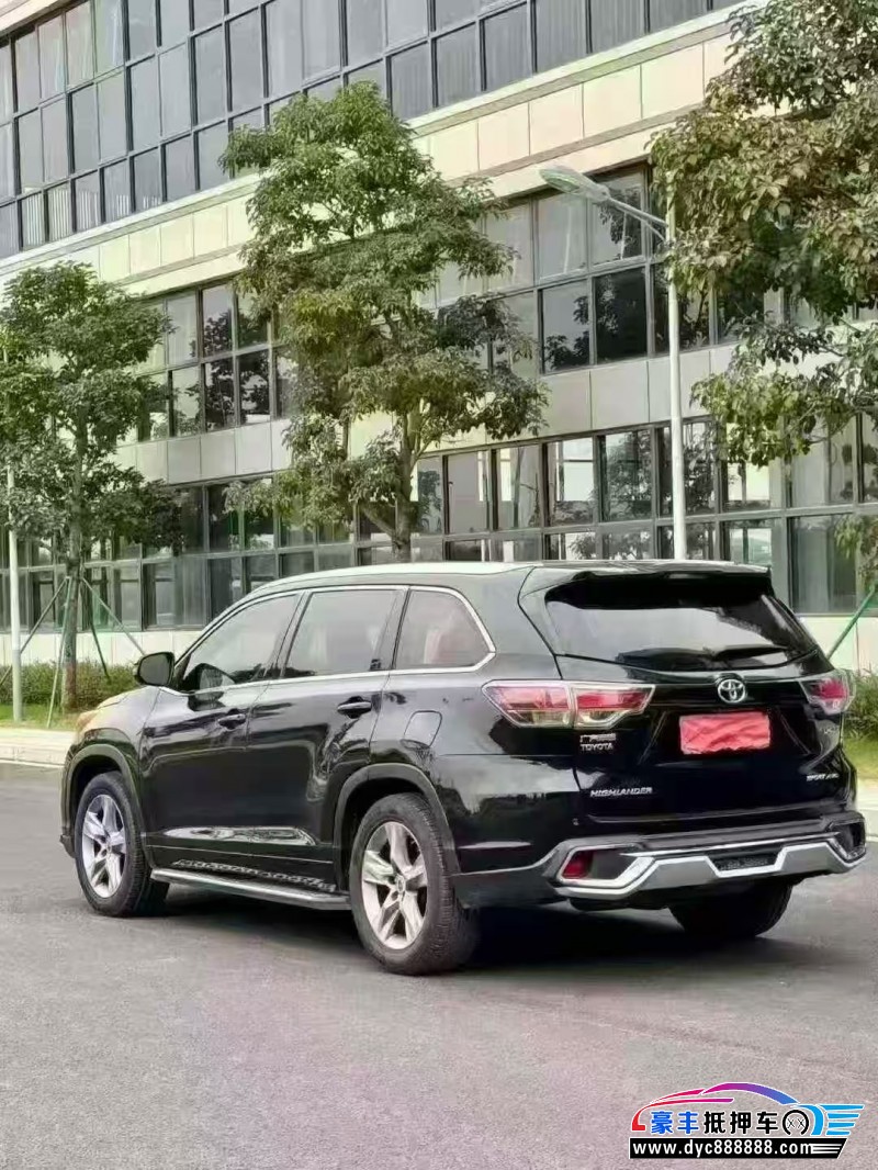 15年丰田汉兰达轿车抵押车出售