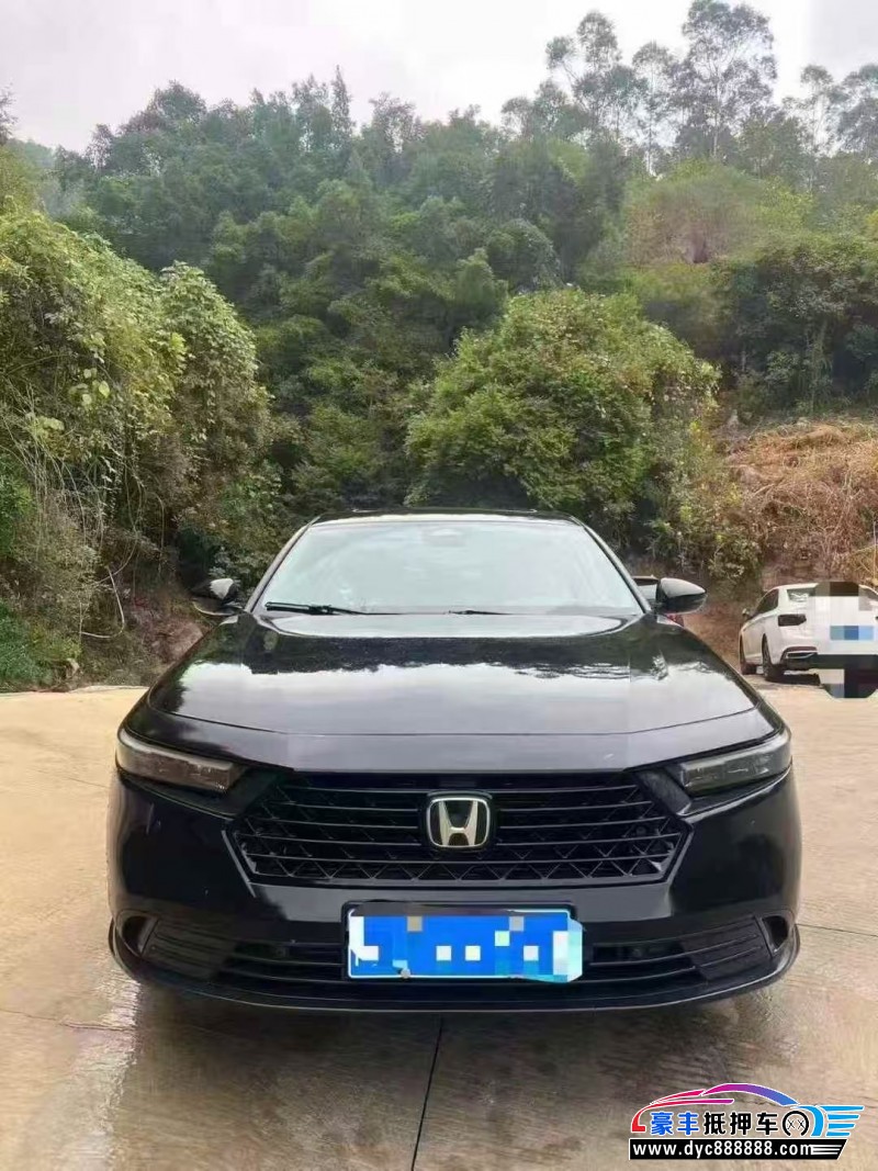 25年本田雅阁轿车抵押车出售