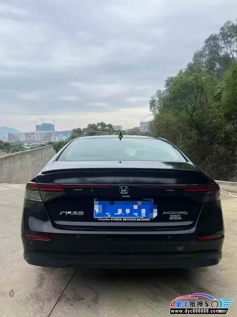 25年本田雅阁轿车抵押车出售