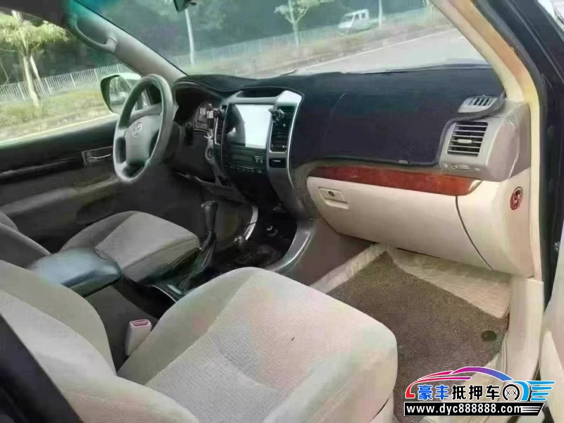 05年丰田普拉多（霸道）轿车抵押车出售