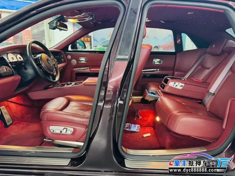 20年劳斯莱斯古斯特轿车抵押车出售