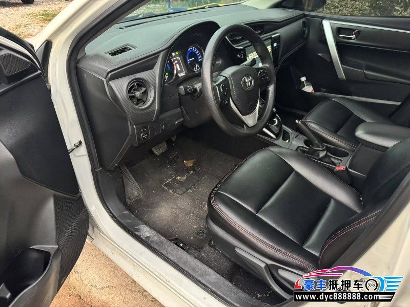 18年丰田雷凌轿车抵押车出售