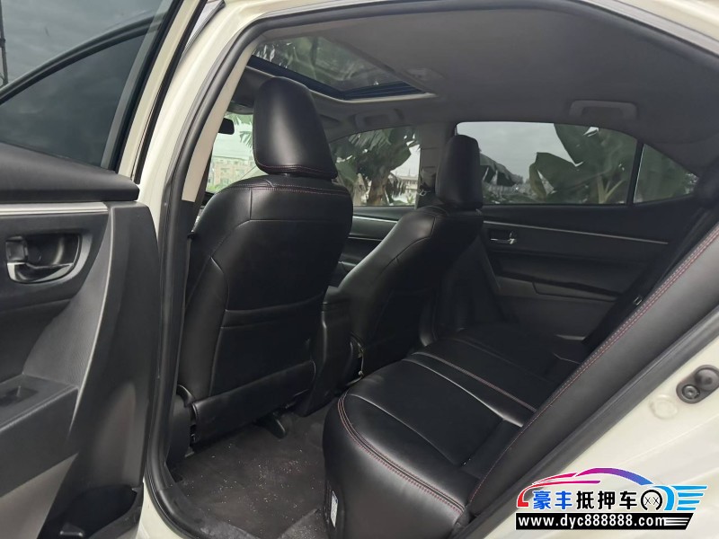 18年丰田雷凌轿车抵押车出售