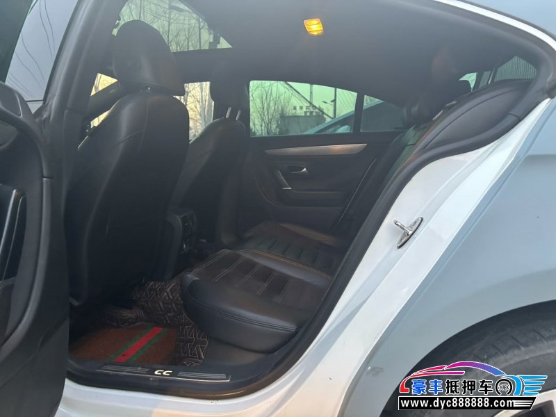 14年大众CC轿车抵押车出售