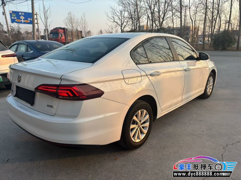 20年大众宝来轿车抵押车出售