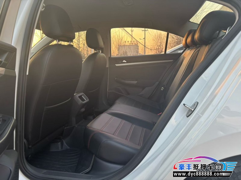 20年大众宝来轿车抵押车出售