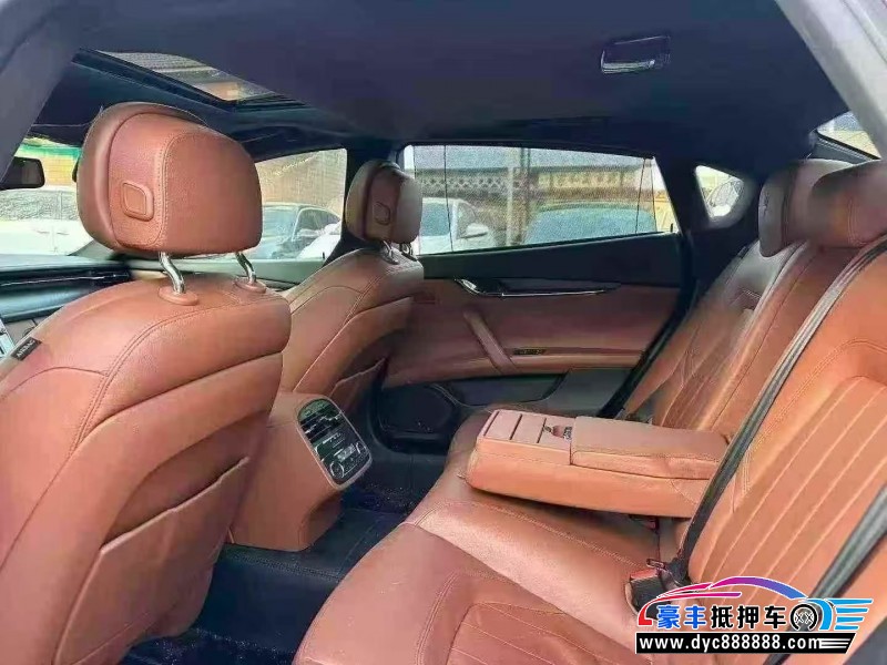 14年玛莎拉蒂总裁轿车抵押车出售