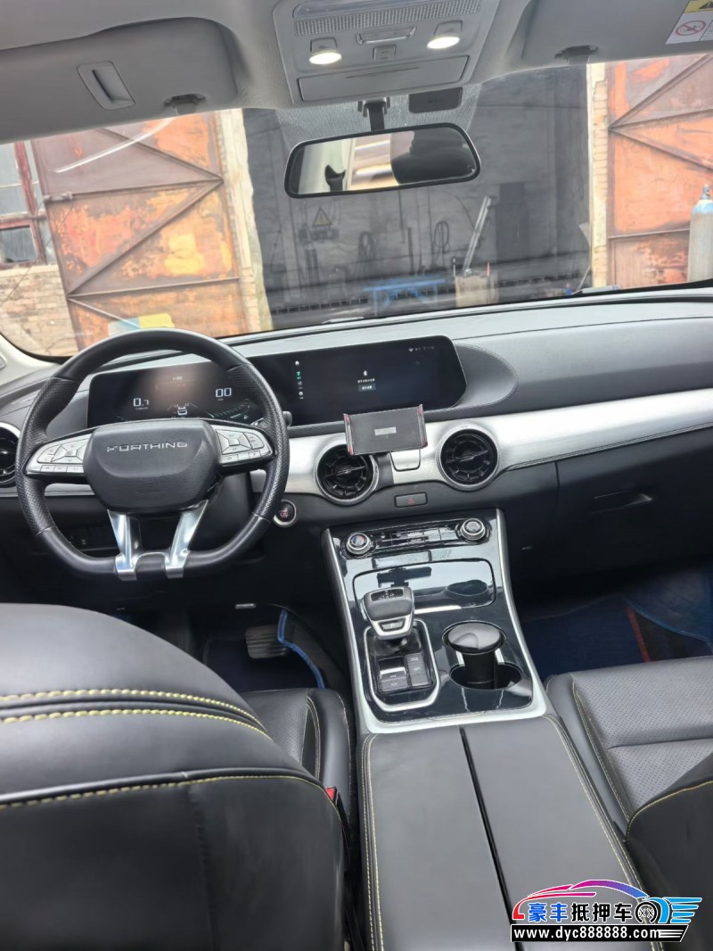 24年东风风行T5轿车抵押车出售