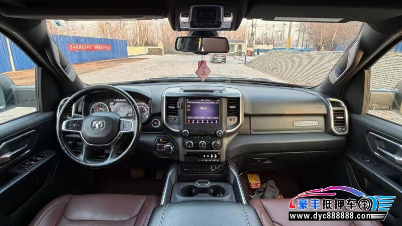 19年道奇公羊轿车抵押车出售