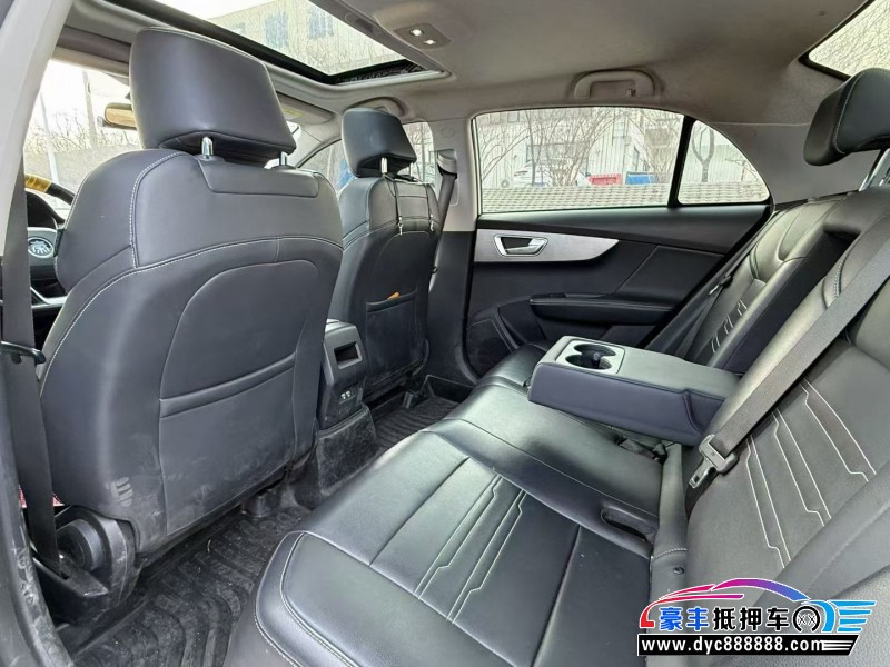 23年比亚迪秦轿车抵押车出售