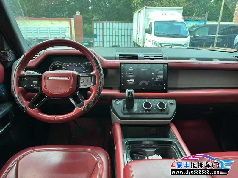 22年路虎卫士轿车抵押车出售