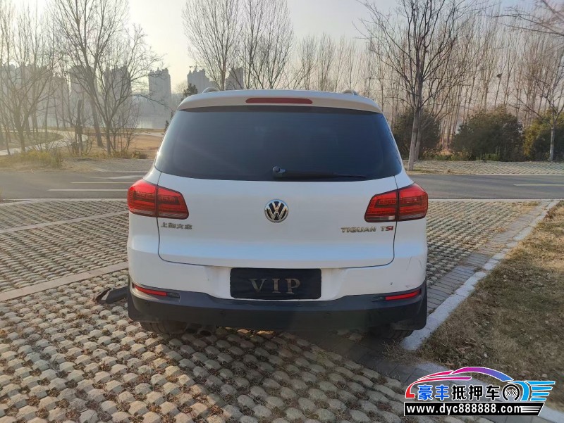 16年大众途观轿车抵押车出售