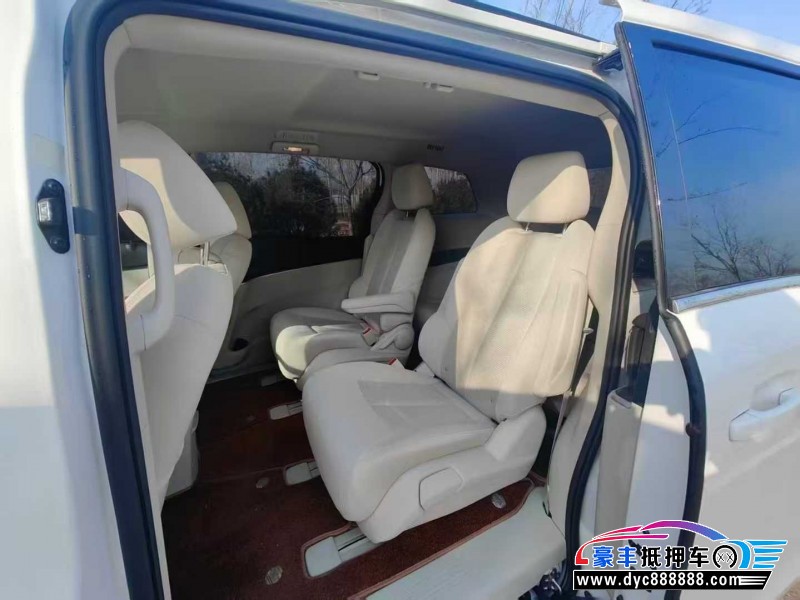 24年别克GL8轿车抵押车出售