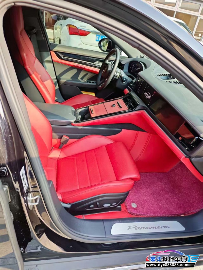24年保时捷帕纳梅拉轿车抵押车出售