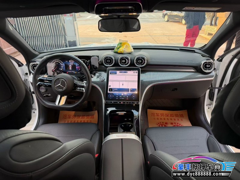 24年奔驰C轿车抵押车出售