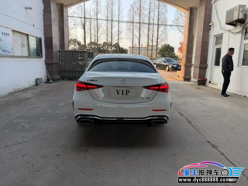 24年奔驰C轿车抵押车出售