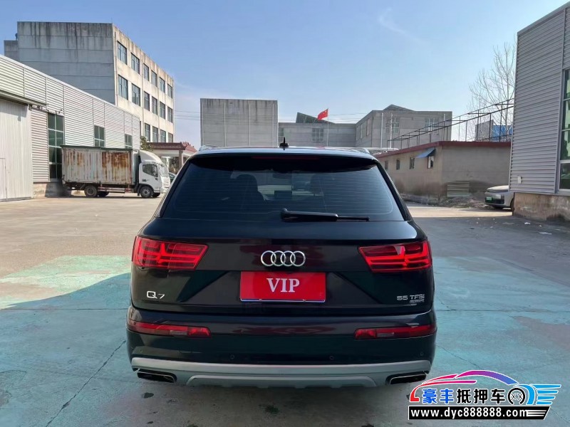 19年奥迪Q7轿车抵押车出售