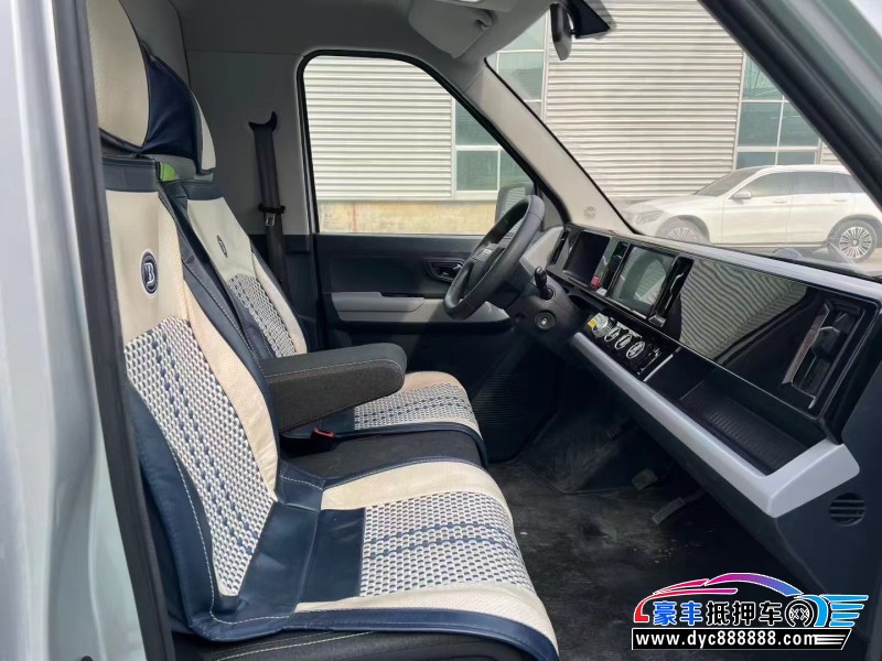 25年福田平板轿车抵押车出售