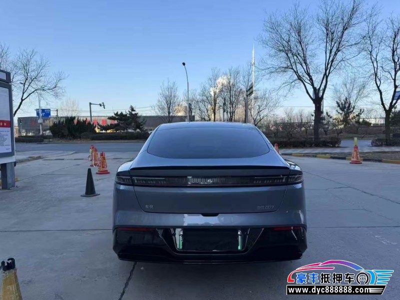 25年东风奕派007轿车抵押车出售