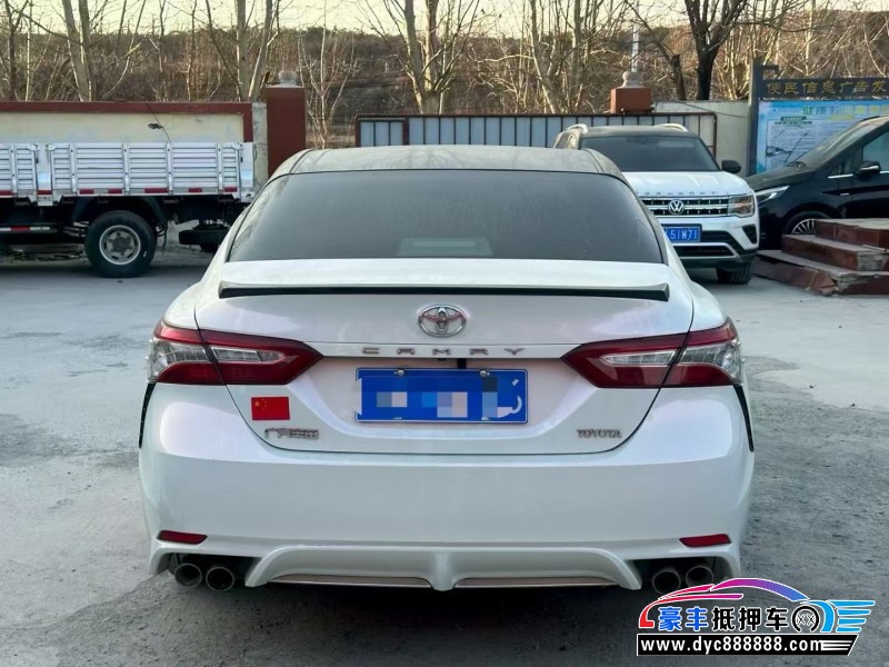 18年丰田凯美瑞轿车抵押车出售