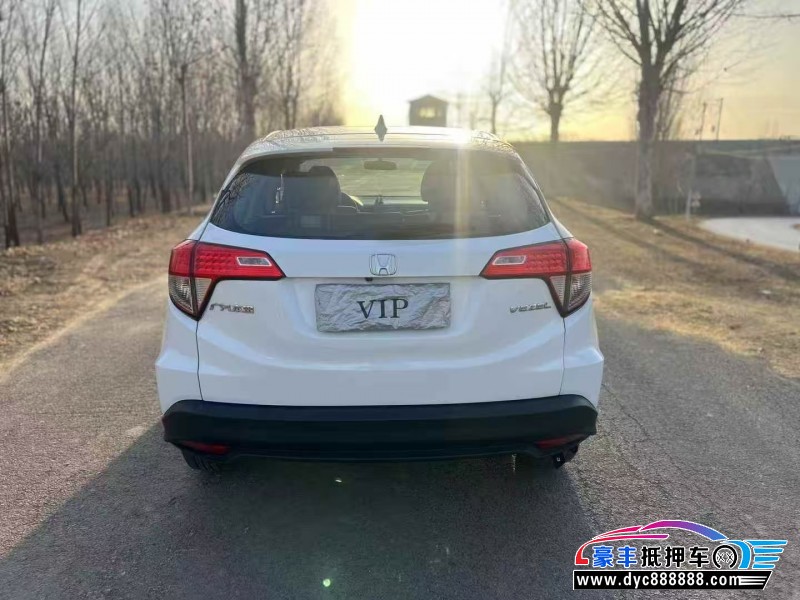 22年本田缤智轿车抵押车出售