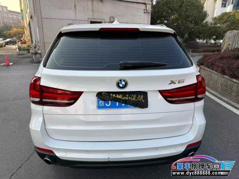 15年宝马X5轿车抵押车出售