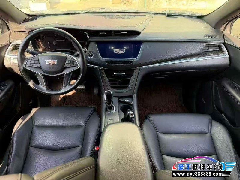 18年凯迪拉克XT5轿车抵押车出售