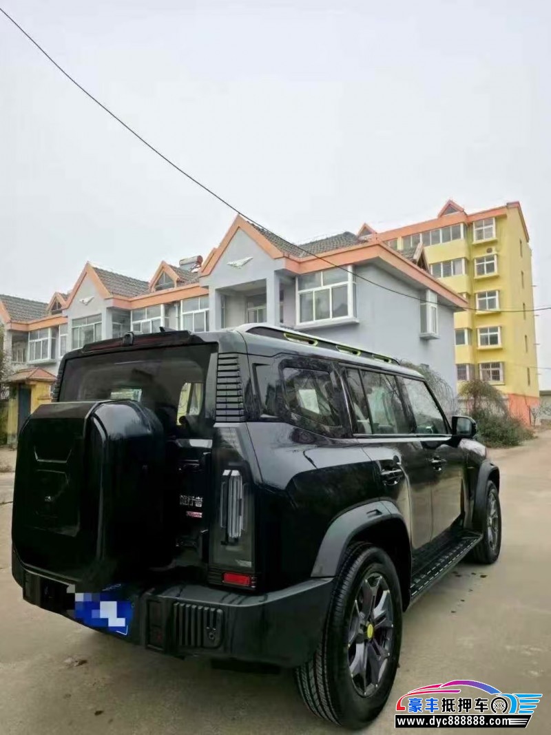 25年捷途旅行者轿车抵押车出售