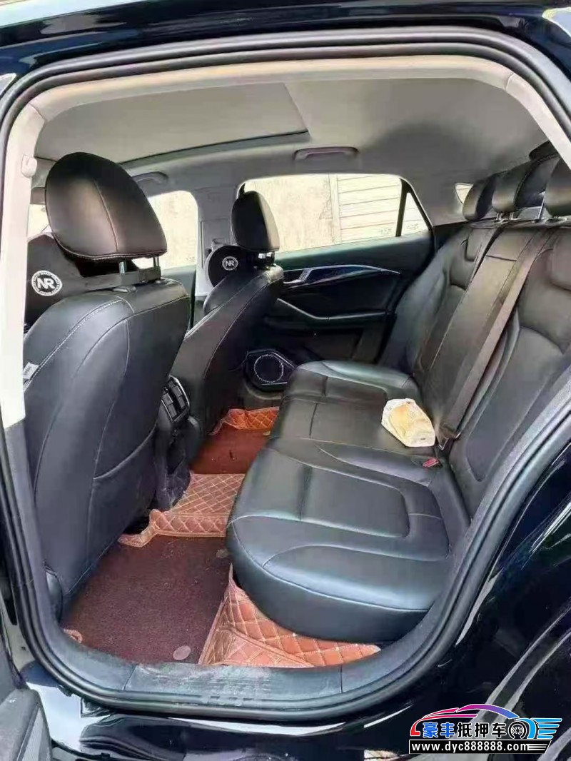 24年奔腾B70轿车抵押车出售