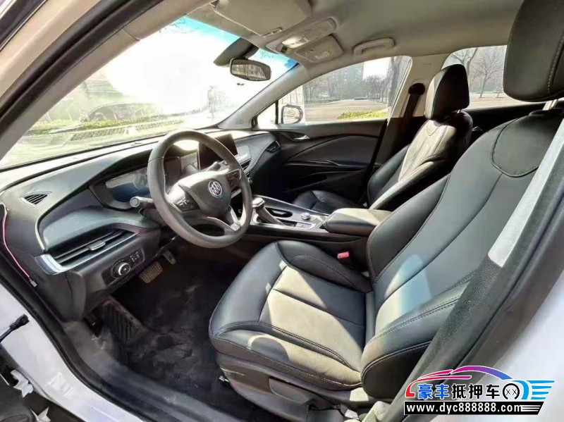 24年别克微蓝轿车抵押车出售