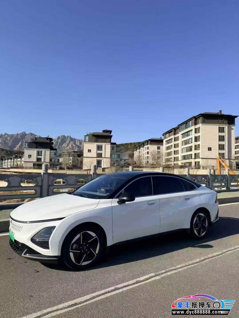 24年五菱星光轿车抵押车出售