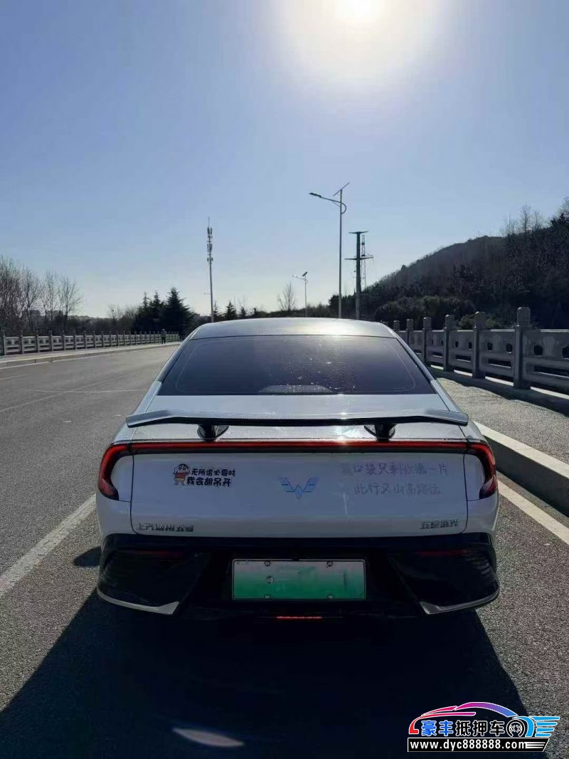 24年五菱星光轿车抵押车出售