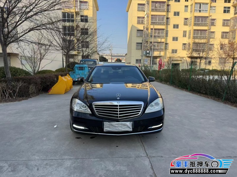 12年奔驰S轿车抵押车出售