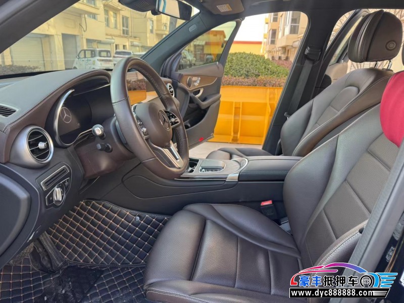 22年奔驰GLC轿车抵押车出售