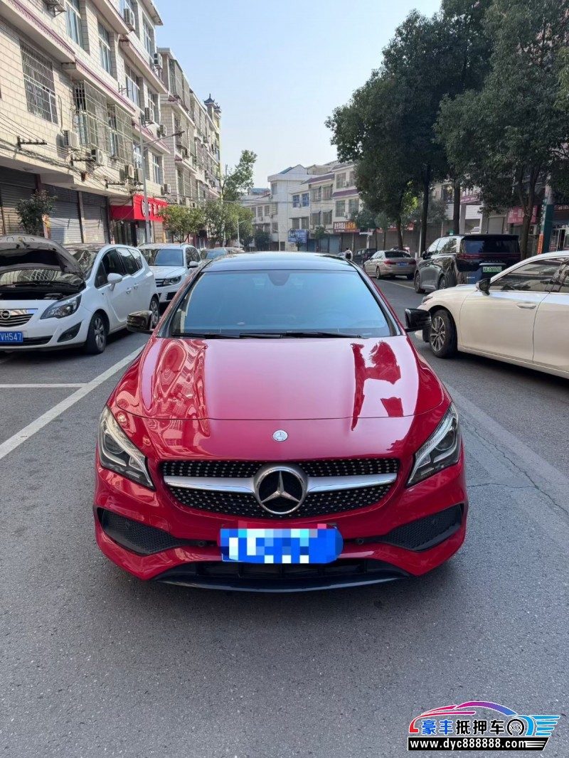 17年奔驰CLA轿车抵押车出售