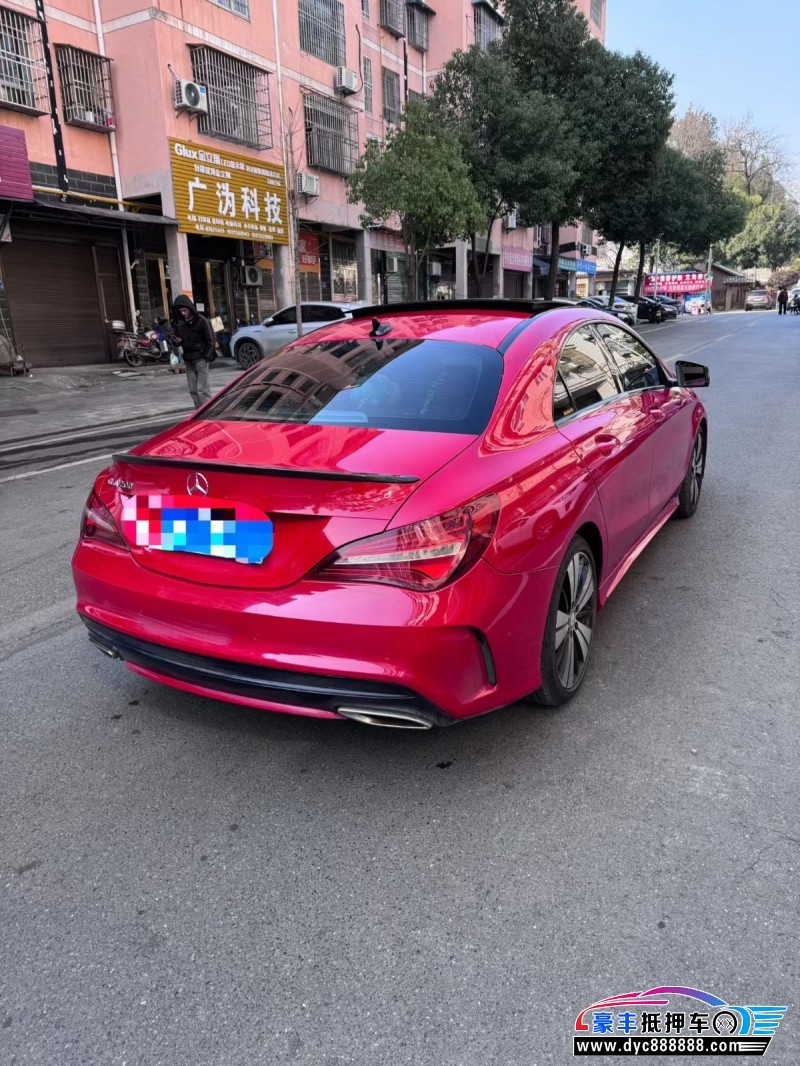 17年奔驰CLA轿车抵押车出售