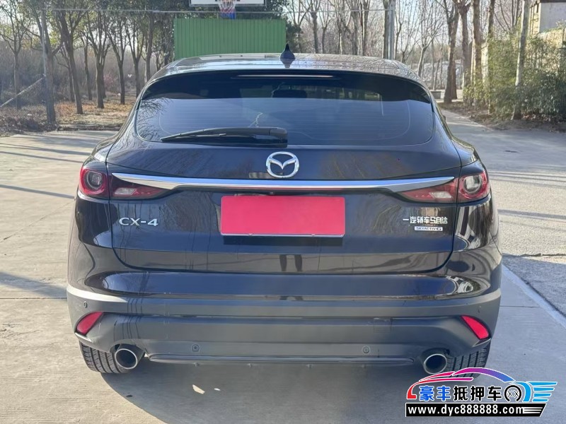20年马自达CX-4轿车抵押车出售