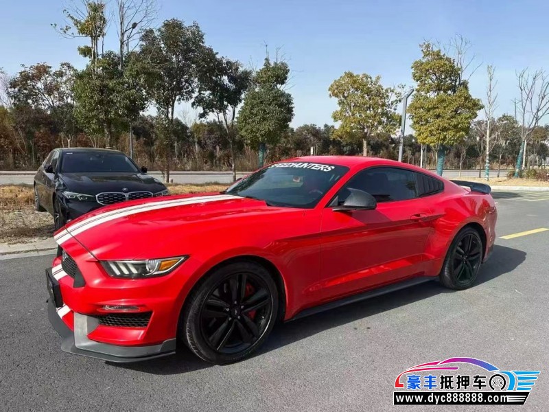 15年福特野马轿车抵押车出售