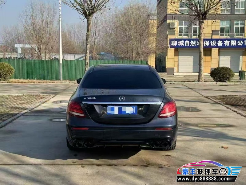 18年奔驰E轿车抵押车出售