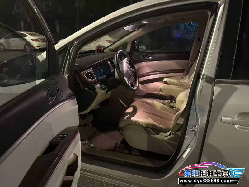 18年别克GL8MPV抵押车出售