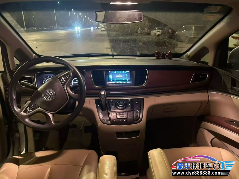 18年别克GL8MPV抵押车出售