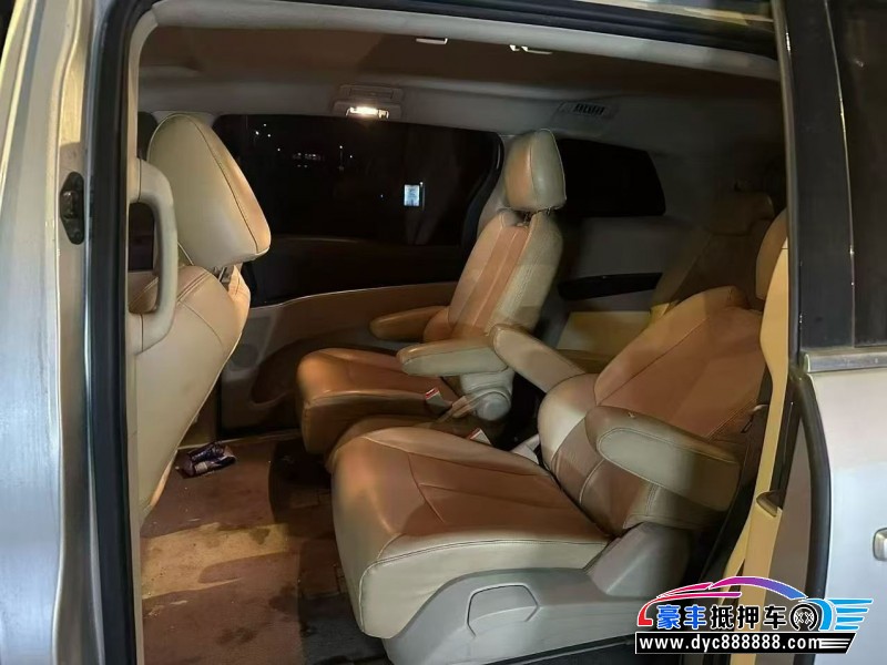 18年别克GL8MPV抵押车出售