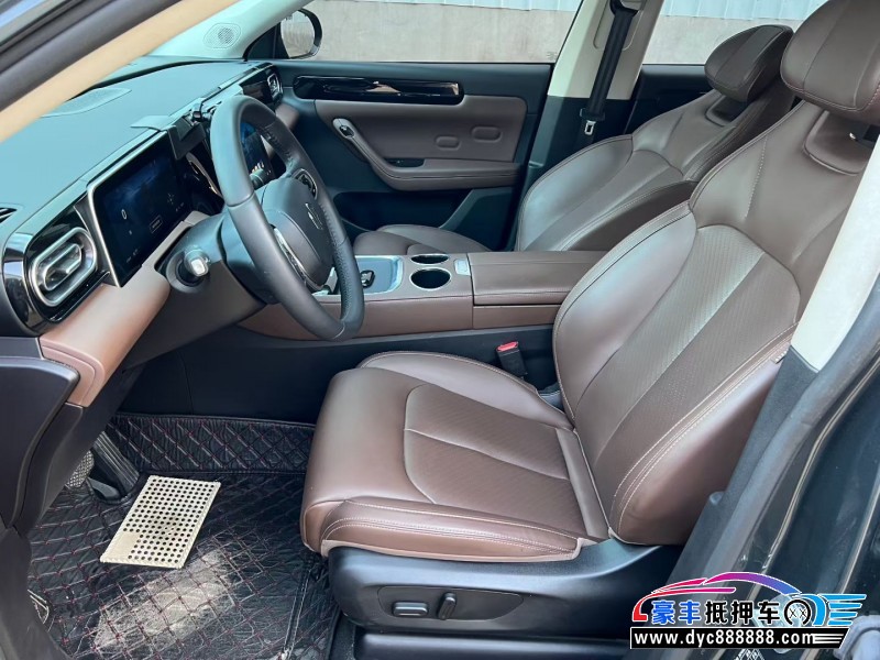 24年零跑C11轿车抵押车出售