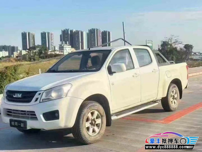 18年五十铃瑞迈轿车抵押车出售